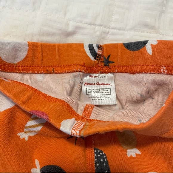 Hanna Andersson Halloween Pjs - Picture 7 of 8